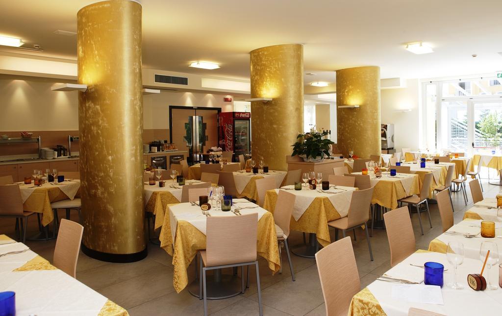 Eraclea Palace Hotel 4 Stelle S Eraclea Mare Exteriér fotografie